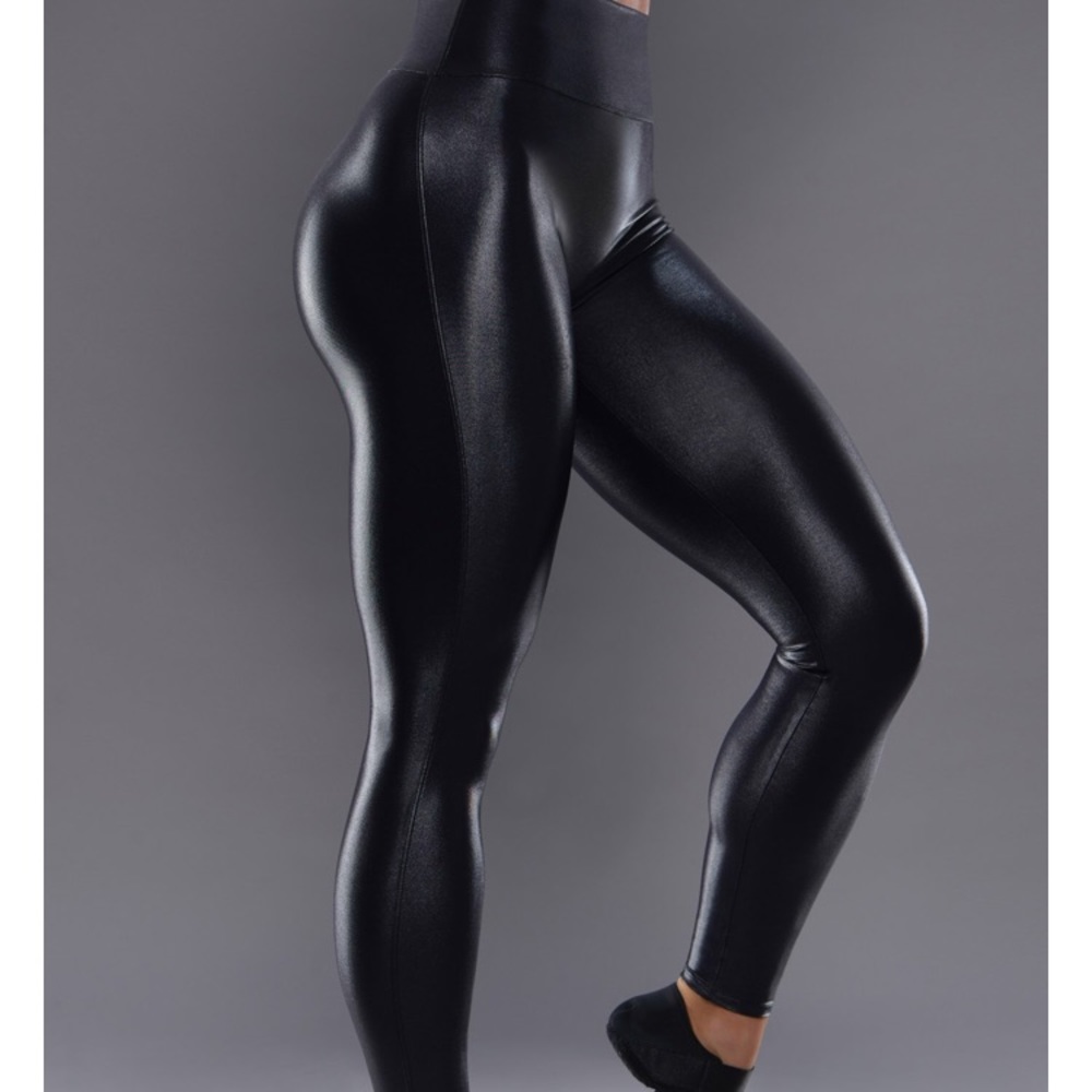 !!Holding-do not purchase!! bombshell gloss